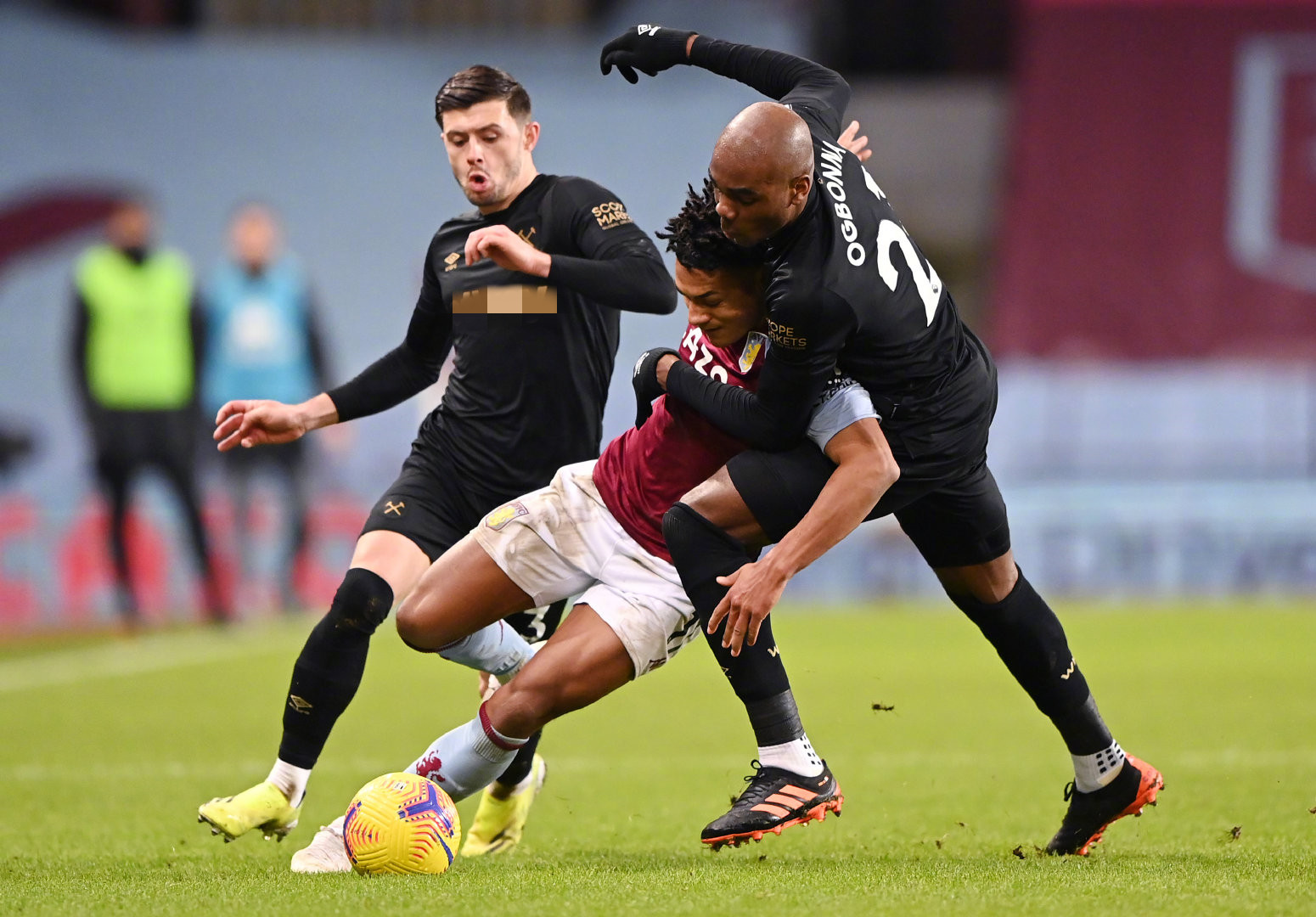 的倒地动作 的倒地动作