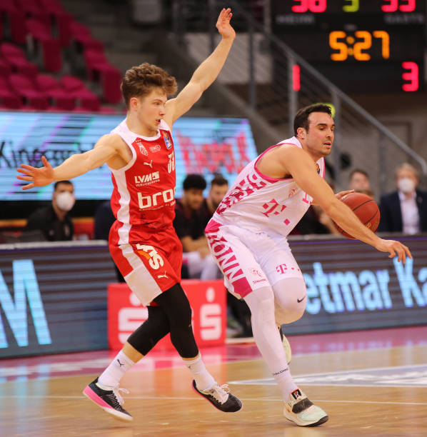 赵继伟并非 赵继伟并非