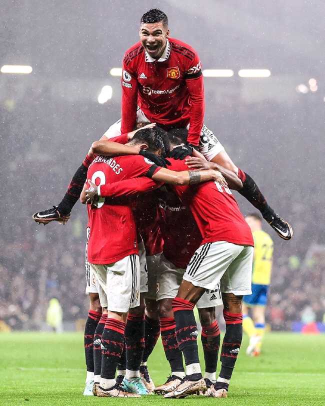 手球在先 手球在先